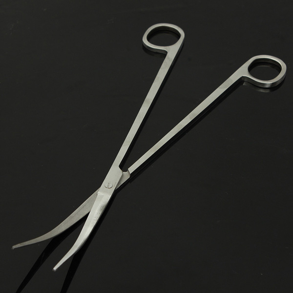 Aquarium tank use scissors